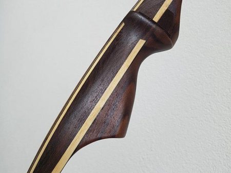 R-D 68  BOW BAMBOO-GLASS 60 lbs @ 28 inch with ROSEWOOD AND ZEBRANO VENEER For Sale