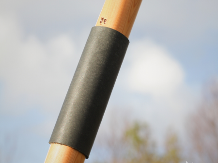 SELF YEW ENGLISH LONGBOW,   55 LBS @ 28 INCH, 76 INCH NTN Online