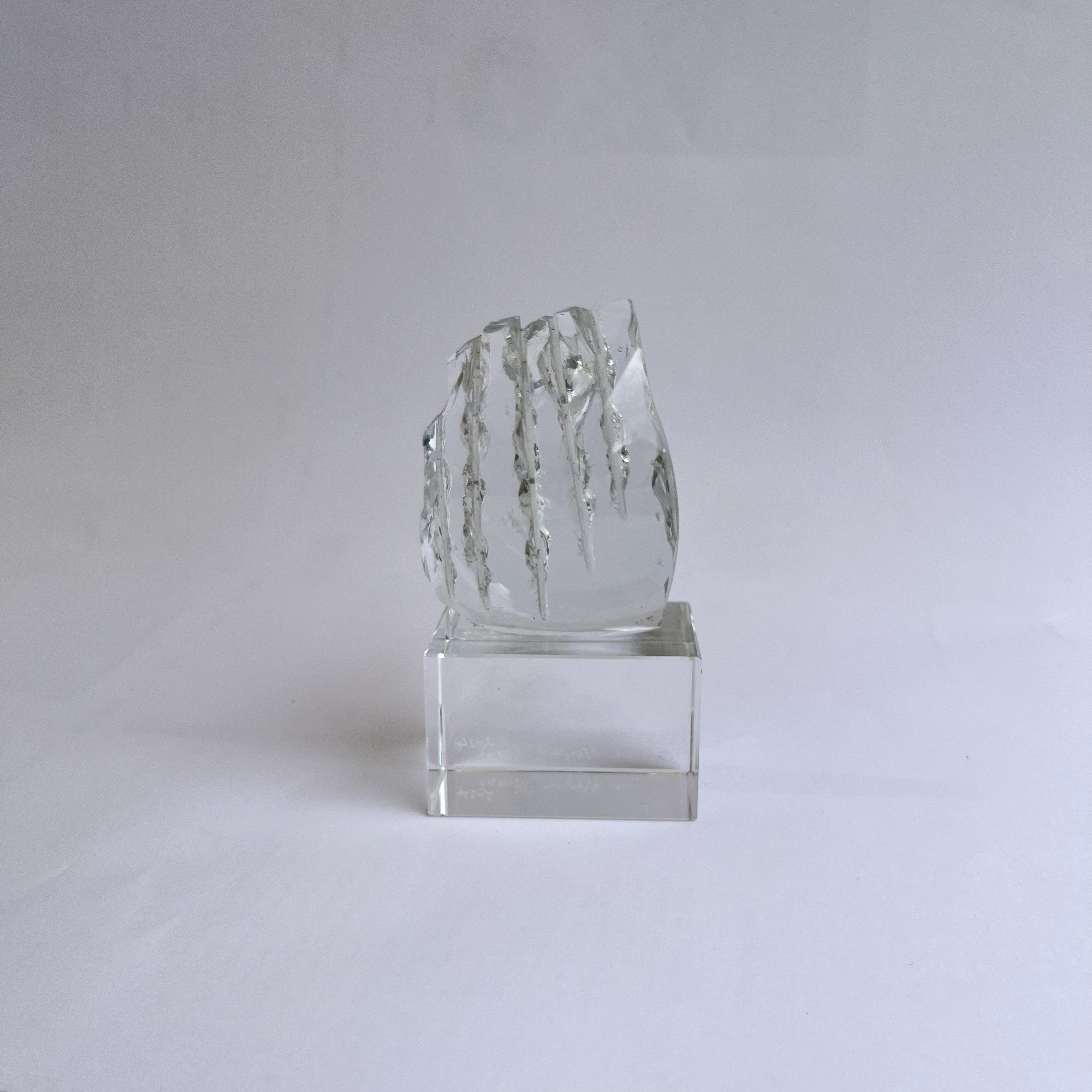 ECCO009 Catherine Morgan Thomas Cut Glass Bubble 2 Online